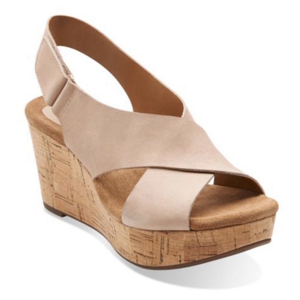 Clarks Artisan Caslynn Shae Nude Pink Suede Platform Cork Wedge Sandal US 5 M
